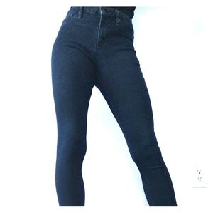 Skinny jeans